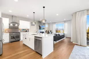 8109 130th Pl SE, Snohomish, WA 98296 - Photo 10