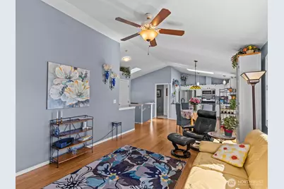 312 168th Place SE, Bothell, WA 98012 - Photo 6