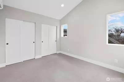 503 NE 42nd Street, Seattle, WA 98105 - Photo 14