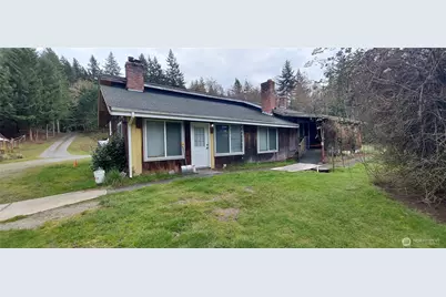 3794 Campbell Road, Clinton, WA 98236 - Photo 2