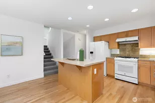 6726 35th Pl S, Seattle, WA 98118 - Photo 6