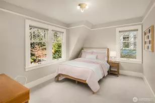3609 Burke Ave N, Seattle, WA 98103 - Photo 26