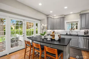 3609 Burke Ave N, Seattle, WA 98103 - Photo 14