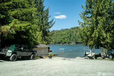 32966 S Shore Drive, Mount Vernon, WA 98274 - Photo 6