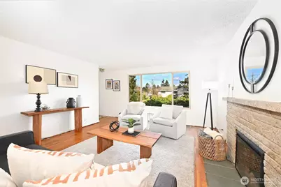 2315 N 171st Street, Shoreline, WA 98133 - Photo 2