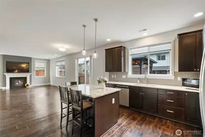 916 SW 341st St, Federal Way, WA 98023 - Photo 14