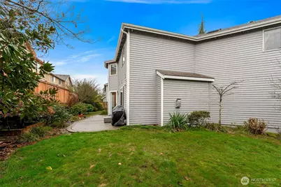 18725 35th Drive SE, Bothell, WA 98012 - Photo 34