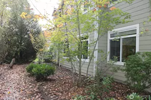 538 241st Ln SE, Sammamish, WA 98074 - Photo 6