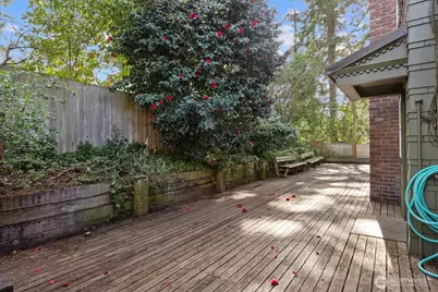 10740 Interlake Avenue N, Seattle, WA 98133 - Photo 20