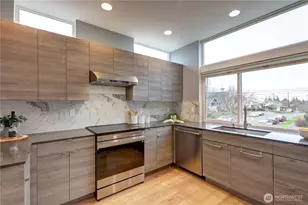 3931 California Ave SW, Seattle, WA 94116 - Photo 10