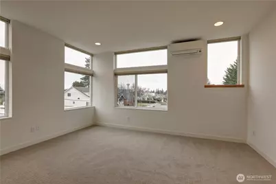 3931 California Avenue SW, Seattle, WA 94116 - Photo 16