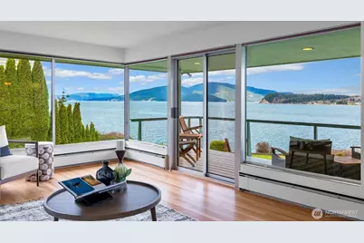 2402 11th Street, Anacortes, WA 98221 - Photo 8