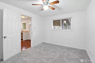 4404 SE 3rd Pl, Renton, WA 98059 - Photo 14