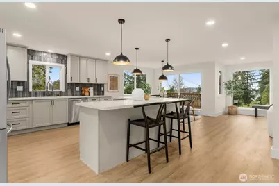 7017 NE 155th Place, Kenmore, WA 98028 - Photo 10