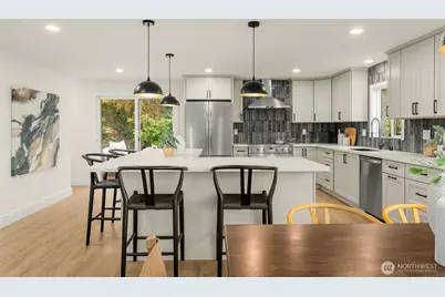 7017 NE 155th Place, Kenmore, WA 98028 - Photo 8