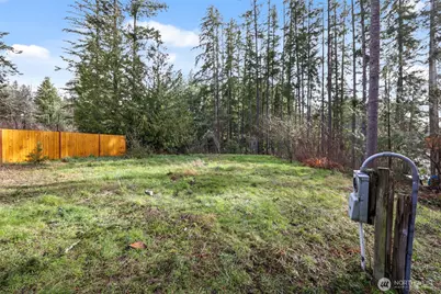 18512 Woodside Drive SE, Yelm, WA 98597 - Photo 4