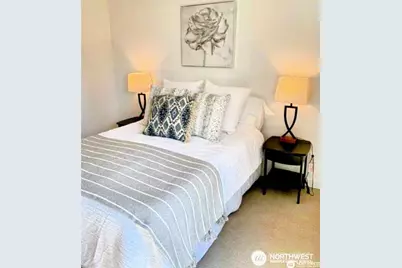 604 NW 77th Street #D, Seattle, WA 98117 - Photo 8