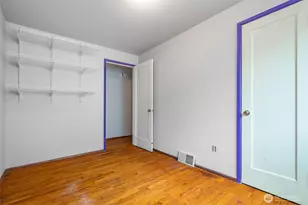 10450 Alderbrook Pl NW, Seattle, WA 98177 - Photo 10