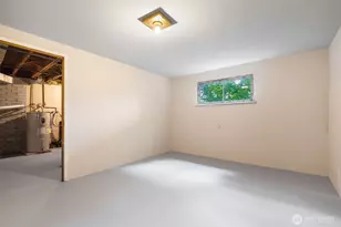 10450 Alderbrook Pl NW, Seattle, WA 98177 - Photo 12