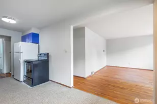 10450 Alderbrook Pl NW, Seattle, WA 98177 - Photo 6