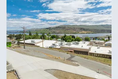 358 Ives Street, Pateros, WA 98846 - Photo 34
