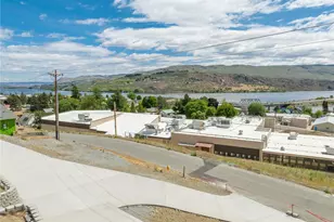 358 Ives St, Pateros, WA 98846 - Photo 34