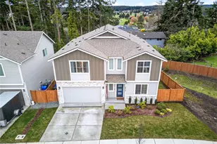 2210 SW Putnam Dr, Oak Harbor, WA 98277 - Photo 2