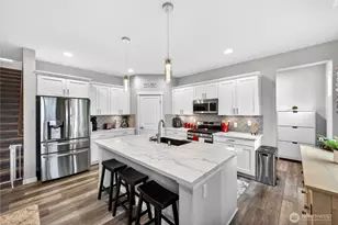 2210 SW Putnam Dr, Oak Harbor, WA 98277 - Photo 10