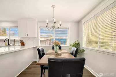 5306 26th Avenue S, Seattle, WA 98110 - Photo 8