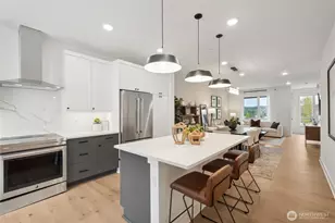 12217 137th Pl NE, Redmond, WA 98052 - Photo 2