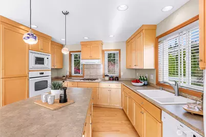 3425 Rose Lane, Camano Island, WA 98282 - Photo 18