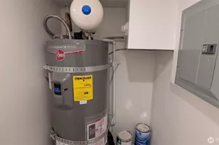 1206 S 11th St, Tacoma, WA 98405 - Photo 14