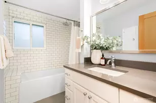 2830 32nd Ave W, Seattle, WA 98199 - Photo 14