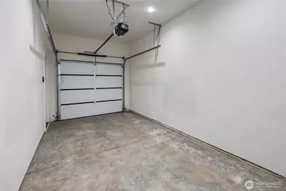 522 NE 89th Street #A, Seattle, WA 98115 - Photo 34