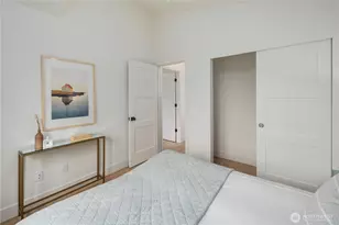 522 NE 89th St, Seattle, WA 98115 - Photo 22