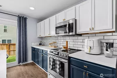 10003 Tahoma Court, Yelm, WA 98597 - Photo 8