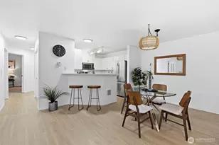 9210 Market Pl, Lake Stevens, WA 98258 - Photo 4