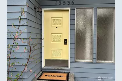 13536 28th Avenue NE, Seattle, WA 98125 - Photo 2
