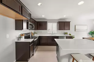 4450 74th Dr NE, Marysville, WA 98270 - Photo 10