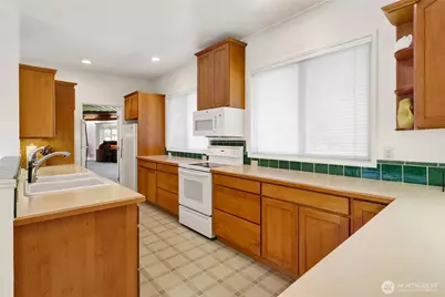 1842 Academy Road, Bellingham, WA 98226 - Photo 24