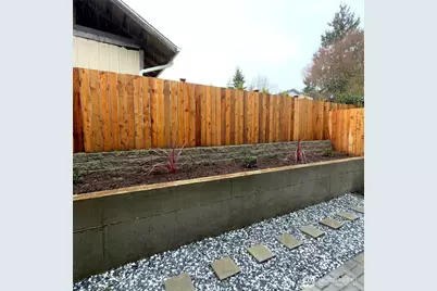 648 B SW 139th Street, Burien, WA 98166 - Photo 16