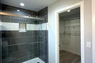 648 B SW 139th St, Burien, WA 98166 - Photo 10