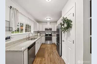 27306 100th Avenue E, Graham, WA 98338 - Photo 8