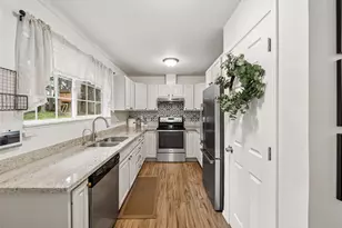 27306 100th Ave E, Graham, WA 98338 - Photo 8