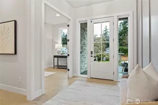 1606 146th Ave SE, Bellevue, WA 98007 - Photo 2