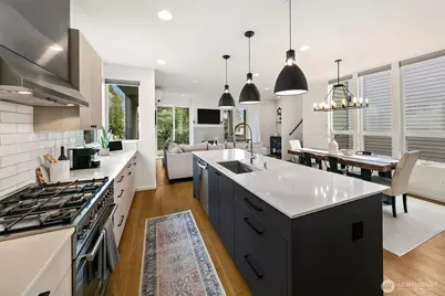 9212 11th Avenue NW, Seattle, WA 98117 - Photo 6