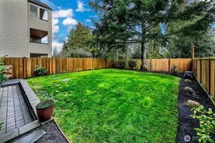 9212 11th Ave NW, Seattle, WA 98117 - Photo 32