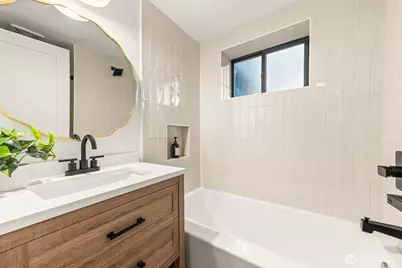 7727 19th Avenue NW, Seattle, WA 98117 - Photo 30