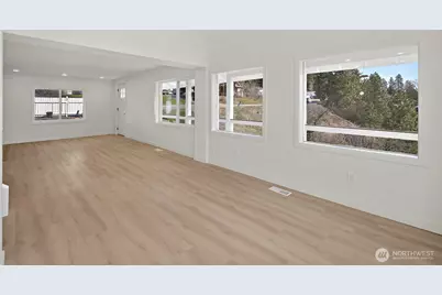 205 W 5th Street, Cle Elum, WA 98922 - Photo 8