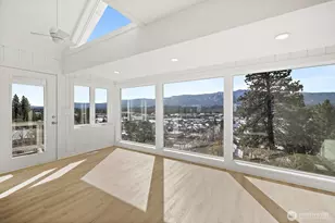 205 W 5th St, Cle Elum, WA 98922 - Photo 2